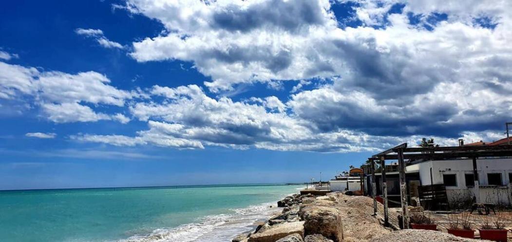 Le Camelie -Appartamenti Nuovi Porto Sant'Elpidio Luaran gambar
